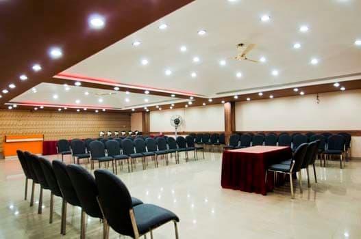 Didi Hotel Lucknow Extérieur photo