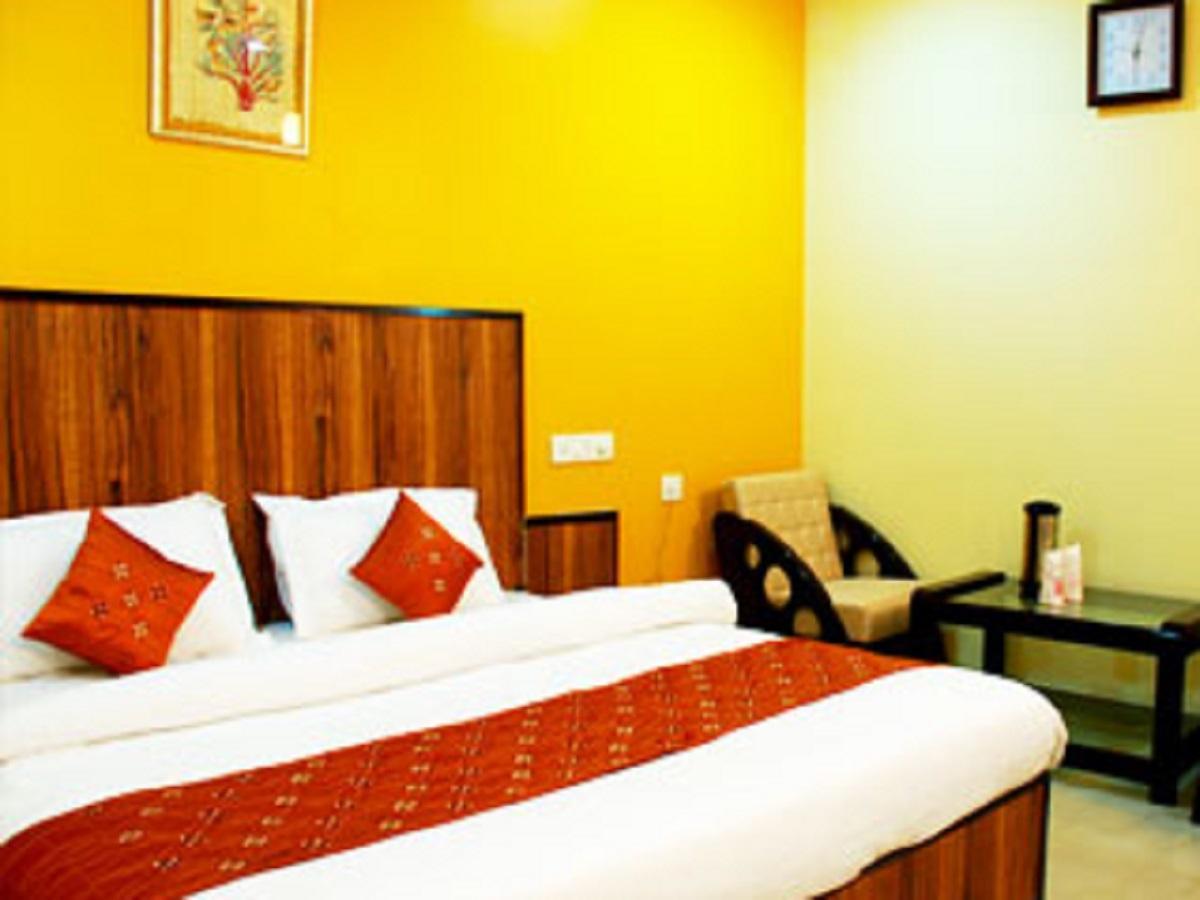 Didi Hotel Lucknow Extérieur photo